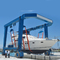 La grue de portique d'ascenseur de bateau de chantier naval 30m 50Hz a adapté la vitesse aux besoins du client de levage