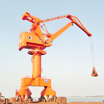 Vente de Mobile Harbour Portal Crane Used In Port For de fabricant de la Chine